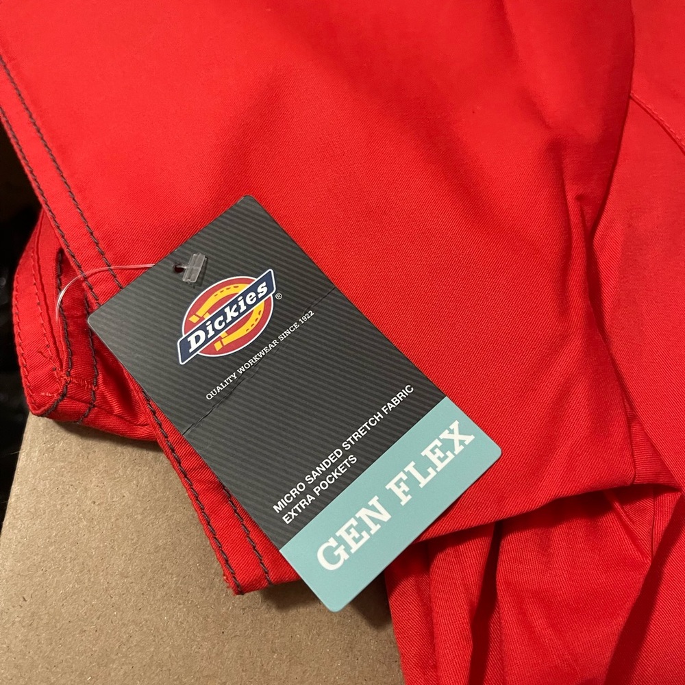 Dickies Scrub Set - Picture 2 of 5